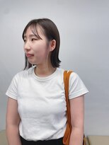 バド(bado)&nbsp;顎下ボブ×グレージュ