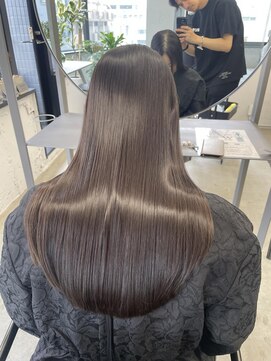 トゥエル バイ ディプティモイラ(tuelu by dipty MOILA) 超高濃度水素ケアミネコラトリートメント