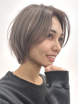 エルヘアメゾン(el. hair maison) プラチナアッシュ＊ショート＊ショートボブ＊ホワイトアッシュ