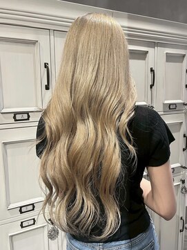 エスケープ トゥ ボナ(ESCAPE to bona.) 誰もが憧れる◎外国人風ブロンドベージュ/ブリーチ/ブロンド