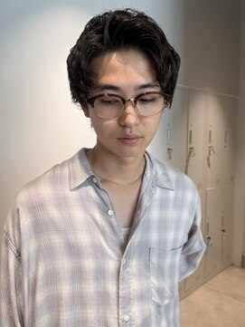 トリッカ シブヤ(TRICCA SHIBUYA) メンズカットニュアンスパーマアップバングショート渋谷