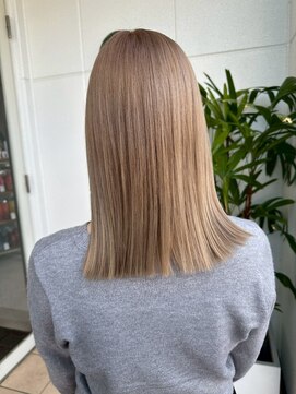 バルス(BLS) ブリーチで叶う透明感カラー/ラテベージュ