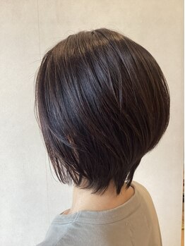 【岩国徒歩7分/駐車場有】お悩みや理想を汲み取り、一人ひとりに合うショートスタイルをご提案いたします◎