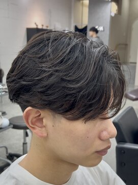 グロップ 町田(GLOP) ナチュラルにキマるフェザーパーマ