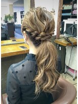 グレースモア(Grace More)&nbsp;（久留米／西原）編みこみルーズローポニー