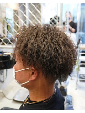 ヴェルゴ 沖浜店(vellgo) 伝説の針金ツイスト！！