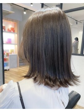 アン たまプラーザ(un) 寒色系外ハネボブ【髪質改善オウジュアサロン】