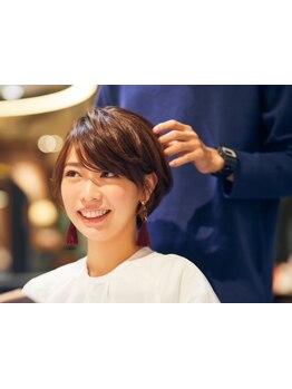 「ずっと綺麗でいたい」大人女性に。毎日のケア方法やスタイリングの仕方を丁寧にアドバイスいたします♪