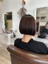 クッキー ヘアーアンドメイク(COOKIE Hair&Make)&nbsp;【COOKIE】首元すっきりボブ×艶暗髪バイオレット