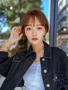 ギークス(GEEKS) 【GEEKS渋谷】マッシュショートボブ/冬カラー/艶ブラウン/耳かけ