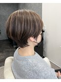 明るいグレイカラー