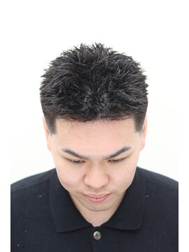 ダリーサード(DALIE third) スパイキーショートスキンフェードパーマ