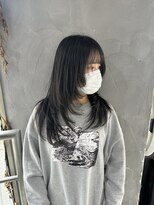 リュッカ(Lyuck) 【MANA】レイヤー/レイヤーカット/ウルフ/ロングレイヤー