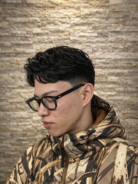 アールドボーテ 理容室(R de Beaute) 銀座 ローフェード 七三分け