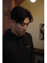 エディ(Edy)&nbsp;メンズセンターパート刈り上げカルマヘア韓国ヘア眉毛カット岡山