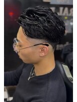 ケーエムシーセントラルルーツ(KMC Central Roots)&nbsp;メンズカット＋スキンフェード