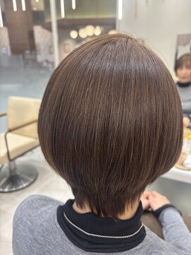 ゼルアヴェダ イオンモール与野(ZELE AVEDA) ショートボブ
