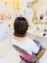 美容室 ティンカーベル 切りっぱなしボブ