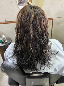 シーエムケー(C.M.K) タテ落ちパーマ