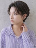 束感ショートボブ×ダークアッシュ