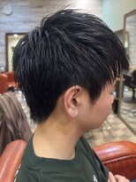 シェリー(Cherie)&nbsp;めいいっぱい量を減らした高校生カット