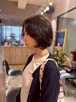 シーン バイ ラッド(SCENE by RAD)&nbsp;大人可愛いレイヤーショートボブで小顔くびれヘア小顔盛り艶感