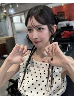 モモ(momo)&nbsp;韓国メイク原宿アイドルメイク韓国風前撮り撮影メイク束感まつげ