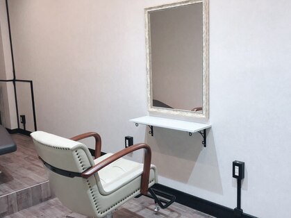 ヘアーアンドビューティー ロカヒ(HAIR&BEAUTY LoKaHi)の写真