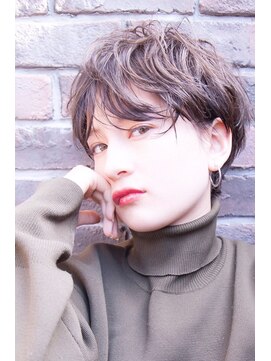 エース (ACE) ACE 小顔効果ひし形ショートボブ×アッシュグレー