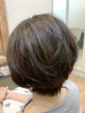 ハロ 蕨(HALO) ショートパーマスタイル