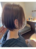 ショートボブ