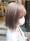 ラベンダーベージュ