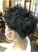 Hair Lustアップバング刈り上げソフトスパイラルパーマ