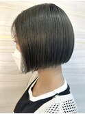 《Kanna》切りっぱなしボブ/オリーブグレージュ/似合わせカット