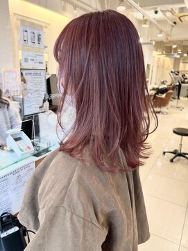 ネオリーブ チロル 横浜西口店(Neolive CiroL.) ピンクベージュ ハイトーン ブリーチ 暖色カラー