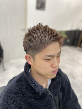 ベガ(VEGA) ツーブロック