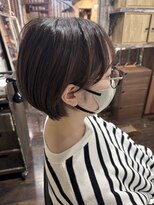 ヘアー クリエイト カルバリ(HAIR CREATE Calbari) 耳かけショート