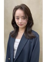 アオ(Ao)&nbsp;動きのあるレイヤースタイル