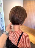ショートボブ