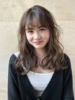 外国人風パーマ ゆるふわ スタイリング簡単セミディヘア 銀座