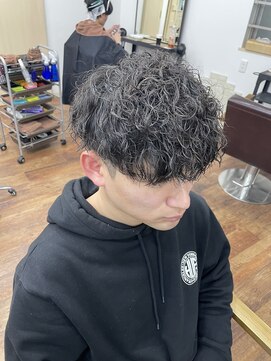 メルシー トータル ブランディング サロン(merci TOTAL BRANDING SALON) メンズ マッシュ×ツイストスパイラルパーマ