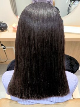 ヘアメディカルサロン 大阪梅田 髪質改善/トリートメント/ストレート/縮毛矯正