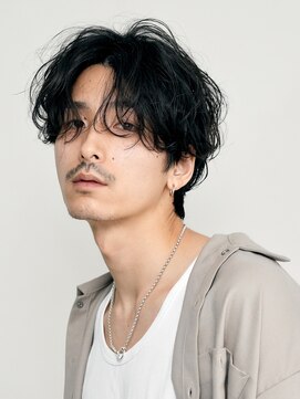 フィフス 渋谷(fifth) ラフな質感が◎ルーズパーマ×センターパート