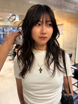 ナループロア ルームー(Nalu pu loa ROOMOO) レイヤーカット/ロングウルフ/シャギーレイヤー