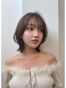 ロンドアベニール 北千住(Lond avenir) ミディアムレイヤーカット/レイヤー/顔周り/韓国/髪質改善北千住