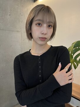 韓国ボブ/タッセルカット/ベージュブロンド