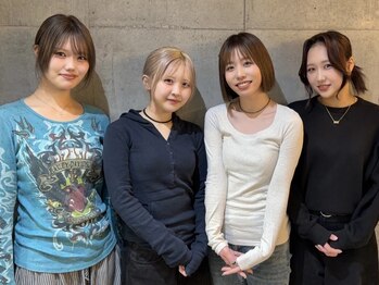 ナループロア ルームー(Nalu pu loa ROOMOO)の写真/トレンドに敏感で丁寧な似合わせカットが得意なスタイリストたち◎韓国っぽい雰囲気が好きな方にオススメ！