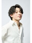刈り上げセンターパート/波巻きツイストスパイラル/円町