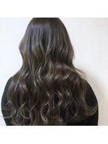 美容室 フラット(FLAT)&nbsp;RYO's GUEST プラチナブラウン