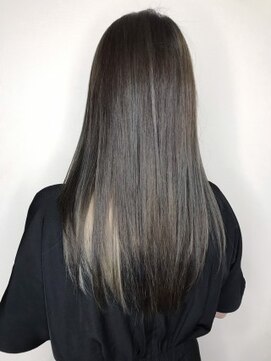 ヘアーアンドスパ フェリーチェ ミチ 野田屋町店(HAIR&SPA felice MICHI) スモーキーアッシュ